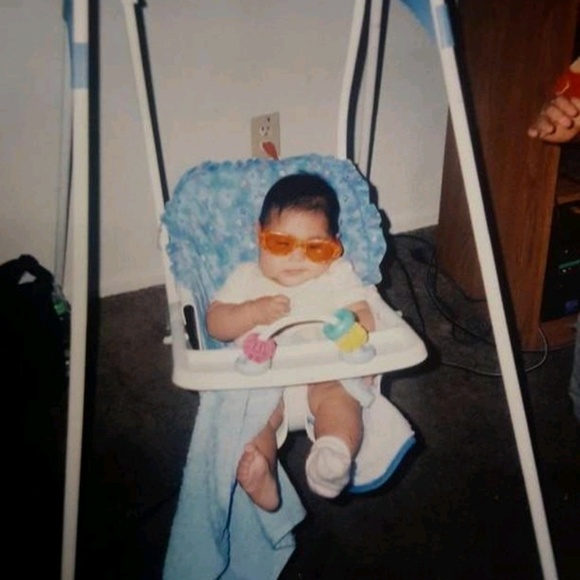 Meet your Posher, Ruby - Picture 1 of 1